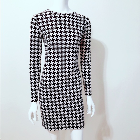 Houndstooth jersey shift dress - Picture 2 of 4